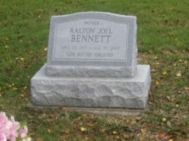 Bennett - Grey Slant stone with base